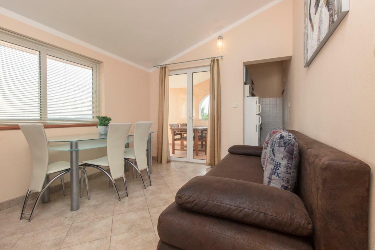 Villa Bozena Brodarica  Εξωτερικό φωτογραφία